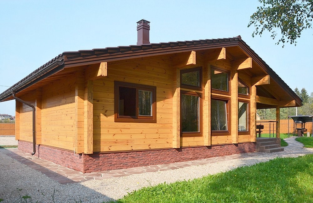 Деревянный дом из клееного бруса