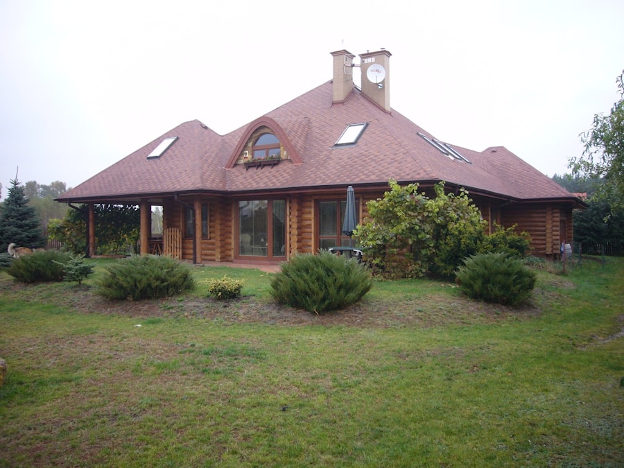 Строительство деревянного дома "Войтек 2" в Польше в 2006 году (фотографии 2006 года)   