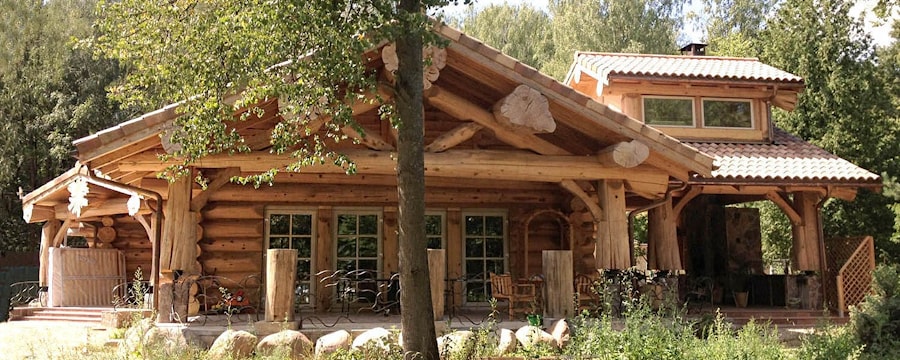 Строительство в Москве канадского деревянного дома ручной рубки строительной компанией Archiline Houses   