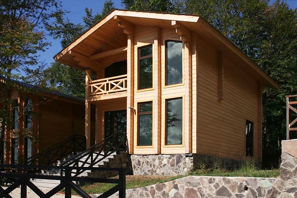 Деревянный дом из клеёного бруса, проект «Счастливый Тиль» 84 м², комплект под ключ для самостоятельной сборки  